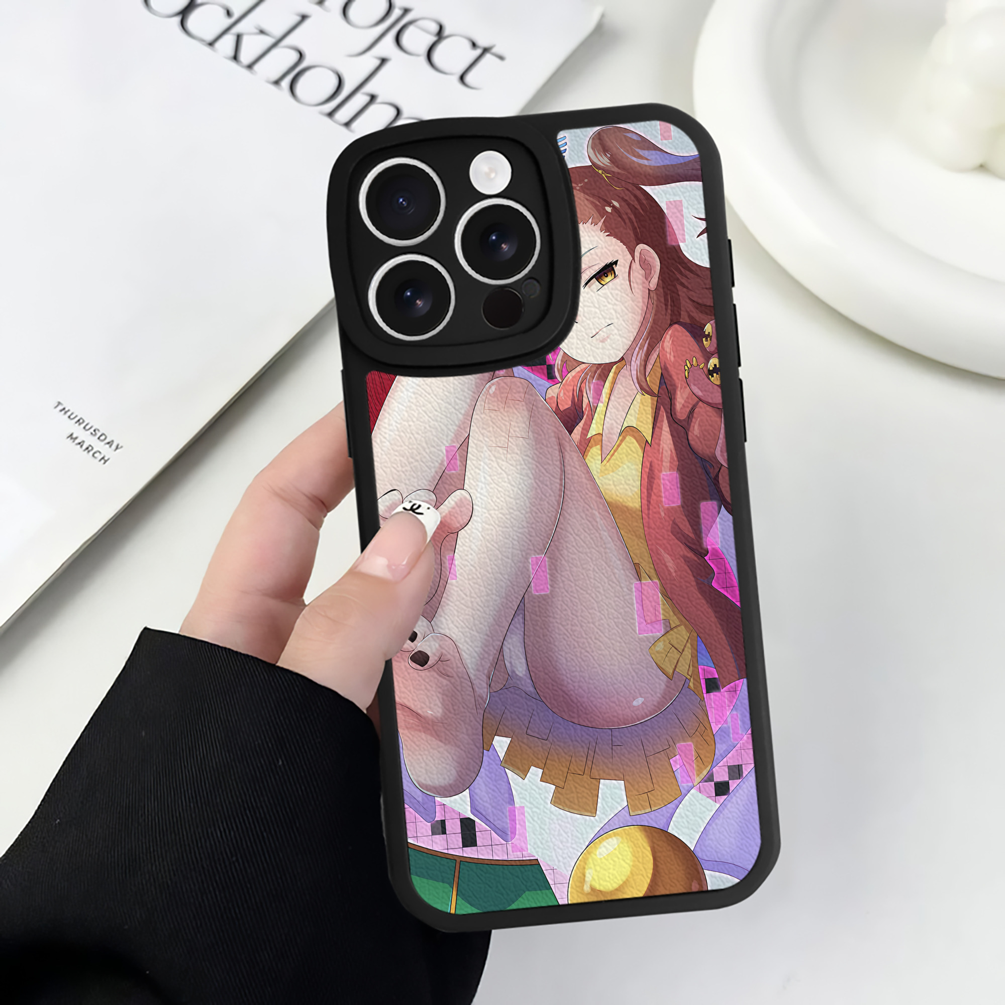 （画像用） Digimon デジタルモンスター/デジモン 【iPhone 16シリーズ対応】シリコンスマホケース（レザー調） 材質：シリコン